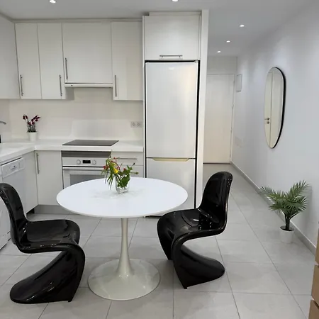 Optimist Playa De Americas